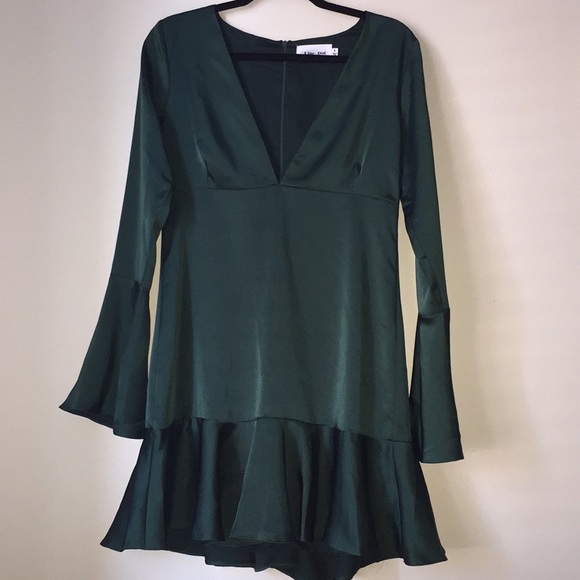 Plunging Emerald Cocktail Dress Line + Dot - Picture 2 of 4